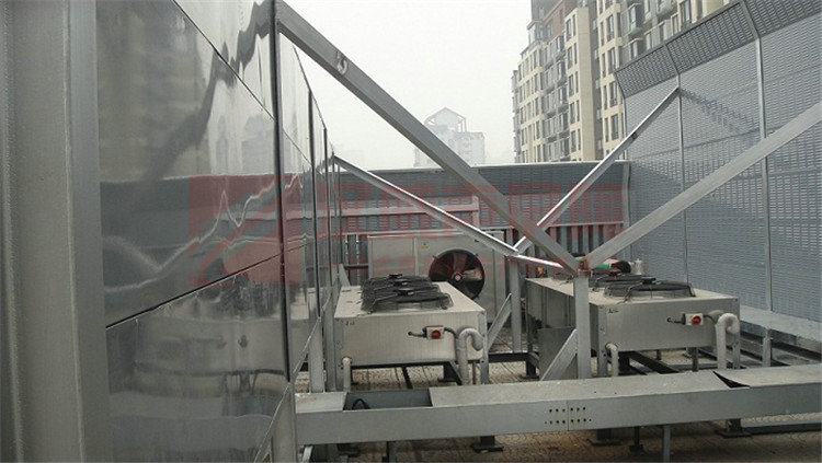 遼寧阜新高架路頂部桶形聲屏障