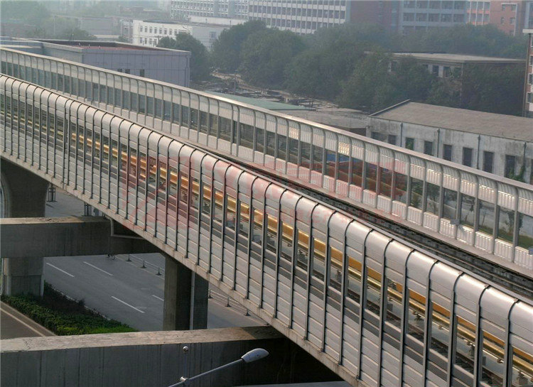 遼寧丹東城市橋梁平面隔音屏